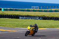 anglesey-no-limits-trackday;anglesey-photographs;anglesey-trackday-photographs;enduro-digital-images;event-digital-images;eventdigitalimages;no-limits-trackdays;peter-wileman-photography;racing-digital-images;trac-mon;trackday-digital-images;trackday-photos;ty-croes